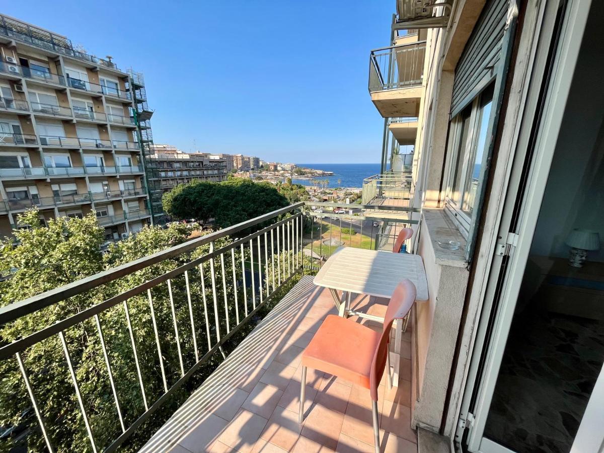 קטאניה Sea View Holiday Apartment מראה חיצוני תמונה